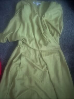 BCBGeneration Yellow Asymmetrical Women’s Dress